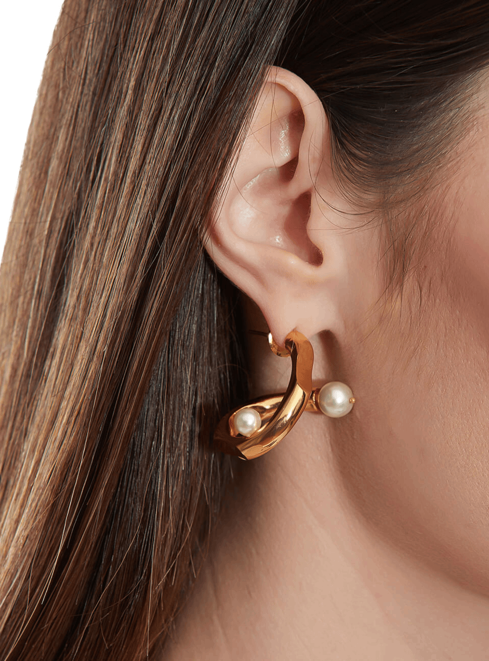The Best Earrings to Uplift Western Dresses [2024] – Outhouse Jewellery